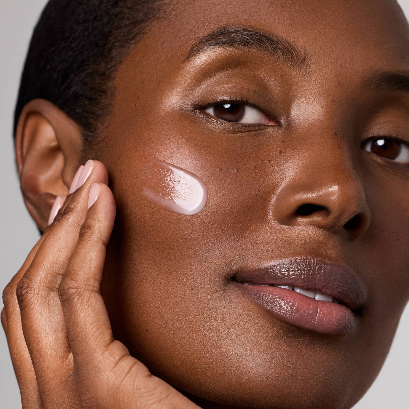 Ceramides vs Peptides: How Do They Compare?